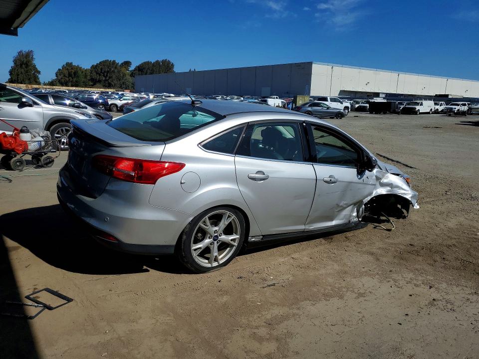 68877166 :رقم المزاد ، 1FADP3J22GL203520 vin ، 2016 Ford Focus مزاد بيع