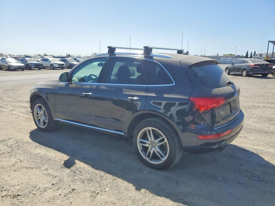 69040306 :رقم المزاد ، WA1LFAFP5FA125076 vin ، 2015 Audi Q5 مزاد بيع