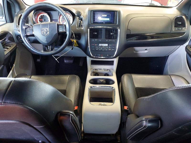 67429866 :رقم المزاد ، 2C4RDGCGXFR728453 vin ، 2015 Dodge Grand Caravan مزاد بيع
