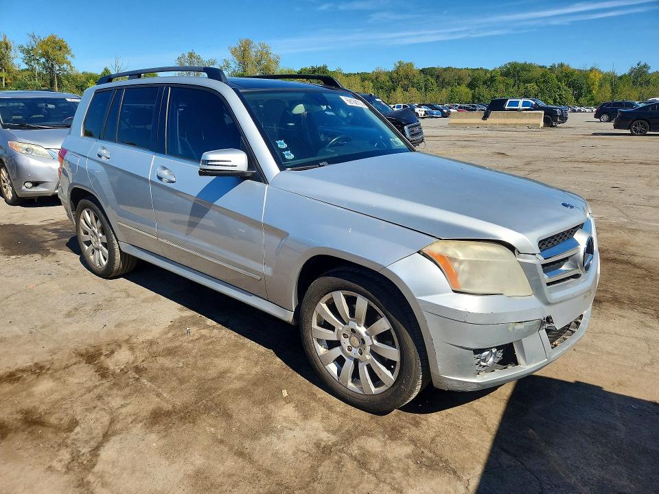 69188706 :رقم المزاد ، WDCGG8HB4BF526401 vin ، 2011 Mercedes-benz Glk مزاد بيع