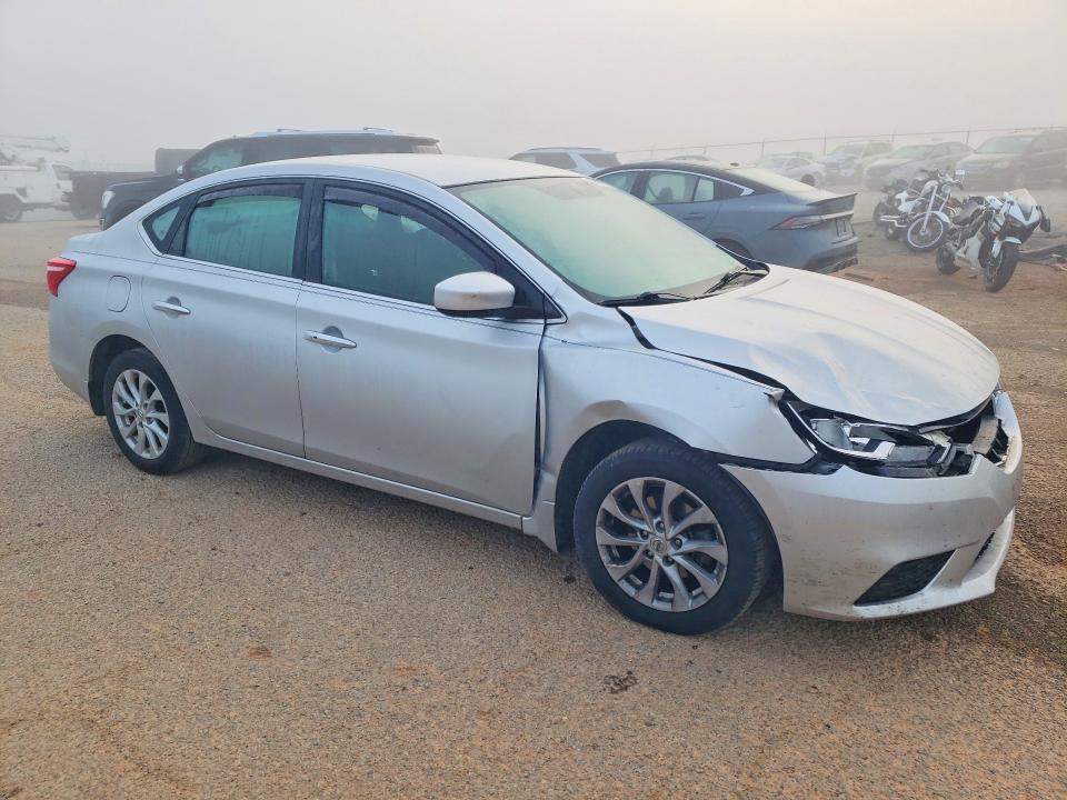 Aukcja sprzedaży 2018 Nissan Sentra, vin: 3N1AB7AP6JY299412, numer aukcji: 69693506