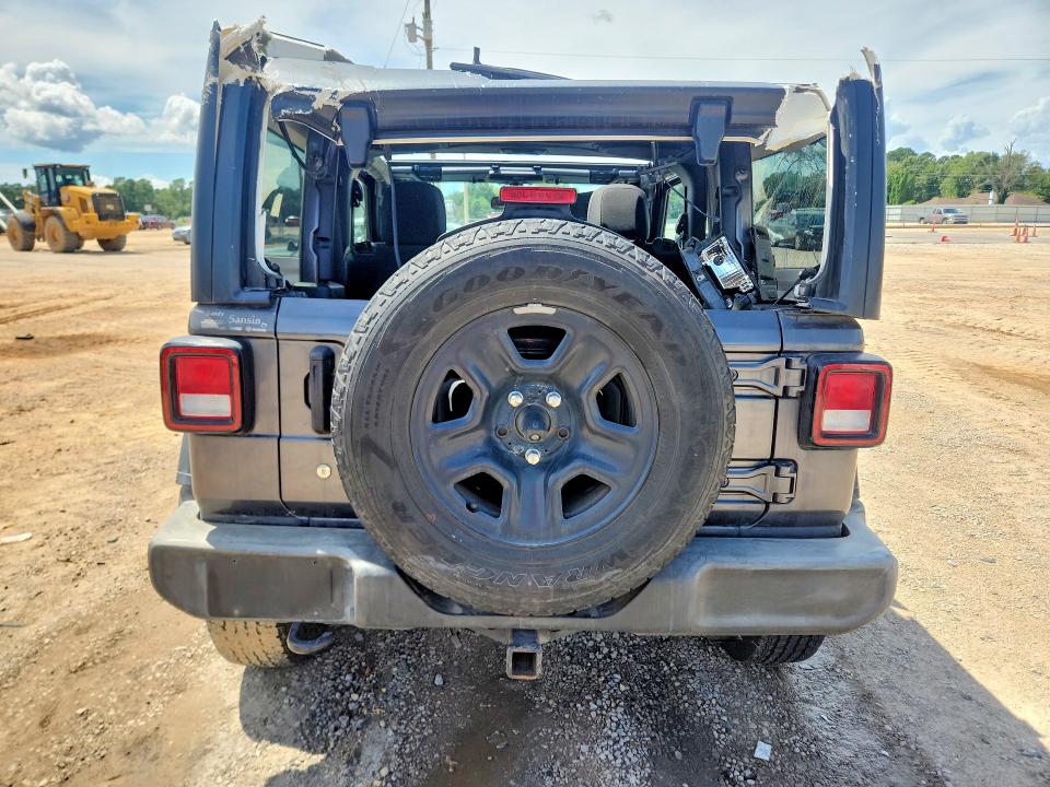 Продажа на аукционе авто 2018 Jeep Wrangler, vin: 1C4GJXAN0JW327169, номер лота: 67312586