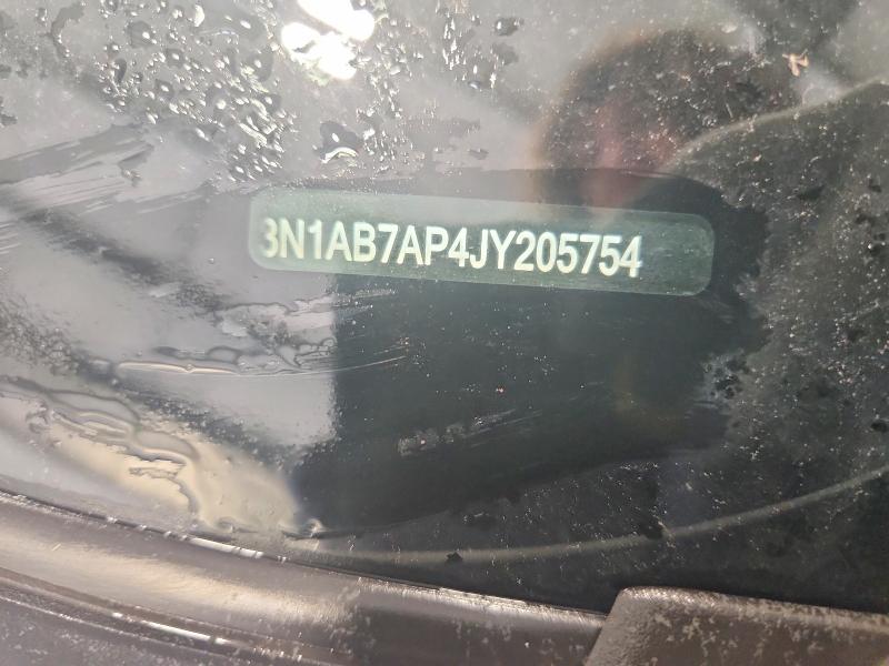 69816916 :رقم المزاد ، 3N1AB7AP4JY205754 vin ، 2018 Nissan Sentra مزاد بيع