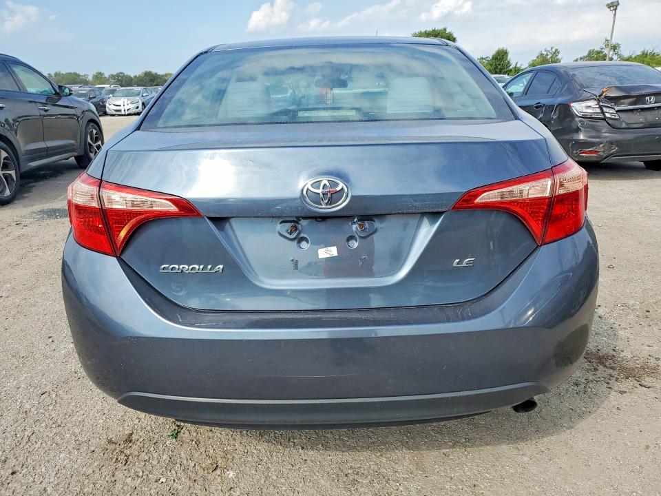 68870616 :رقم المزاد ، 2T1BURHE2HC943395 vin ، 2017 Toyota Corolla مزاد بيع