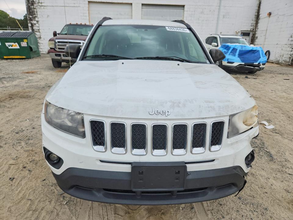 Auction sale of the 2015 Jeep Compass, vin: 1C4NJDBB8FD438825, lot number: 68838436
