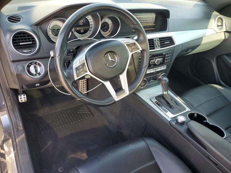 2014 Mercedes-benz C მანქანა იყიდება აუქციონზე, vin: WDDGJ4HB4EG171962, აუქციონის ნომერი: 69641136
