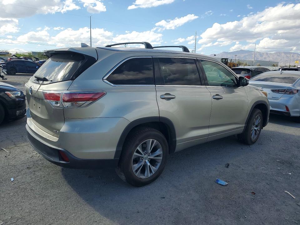 Продаж на аукціоні авто 2015 Toyota Highlander, vin: 5TDKKRFH8FS053636, номер лоту: 69426696