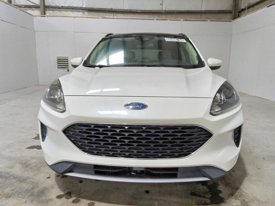2020 Ford Escape მანქანა იყიდება აუქციონზე, vin: 1FMCU0G6XLUC15485, აუქციონის ნომერი: 68406766
