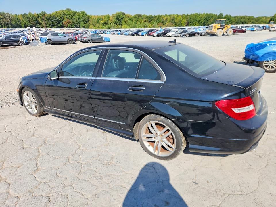 Продаж на аукціоні авто 2013 Mercedes-benz C, vin: WDDGF8AB2DA766992, номер лоту: 67479426