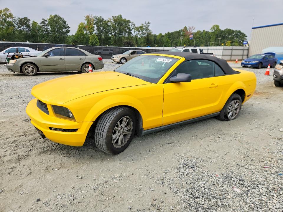 Продажа на аукционе авто 2005 Ford Mustang, vin: 1ZVFT84N455207973, номер лота: 68752636