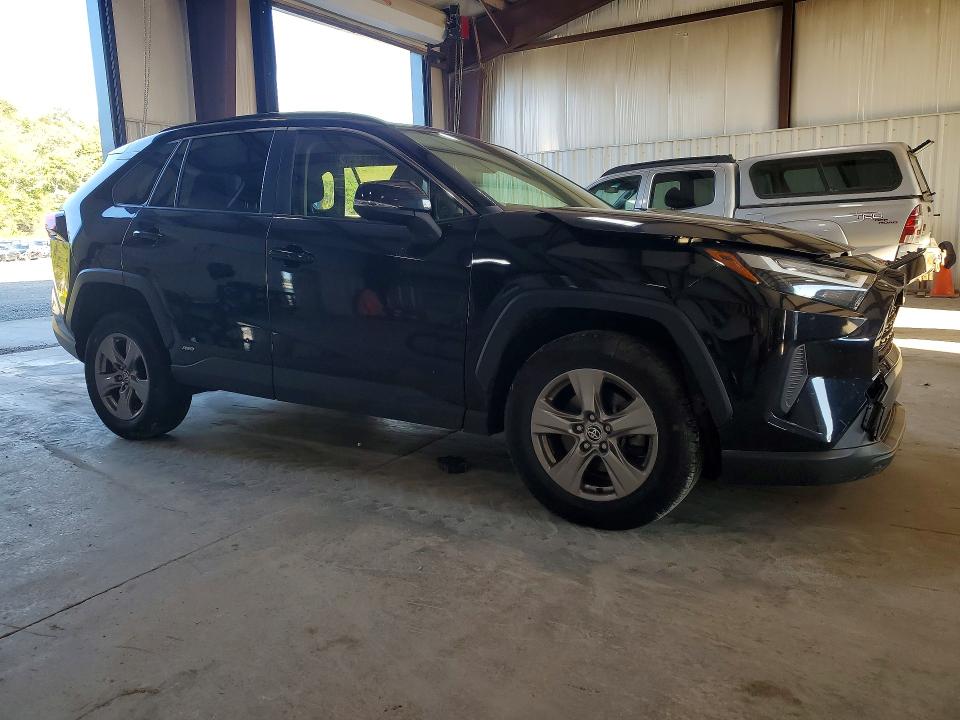 Продажа на аукционе авто 2023 Toyota Rav4, vin: JTMMWRFV5PD572353, номер лота: 67671006