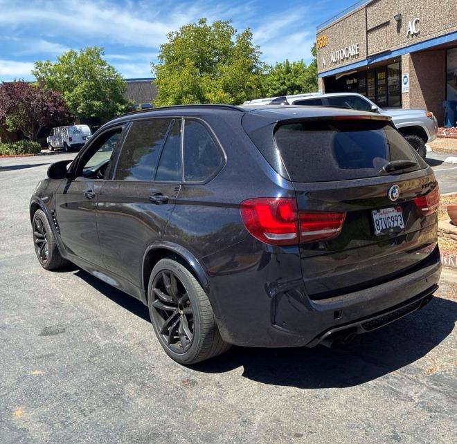 70188926 :رقم المزاد ، 5YMKT6C59G0R78234 vin ، 2016 Bmw X5 مزاد بيع