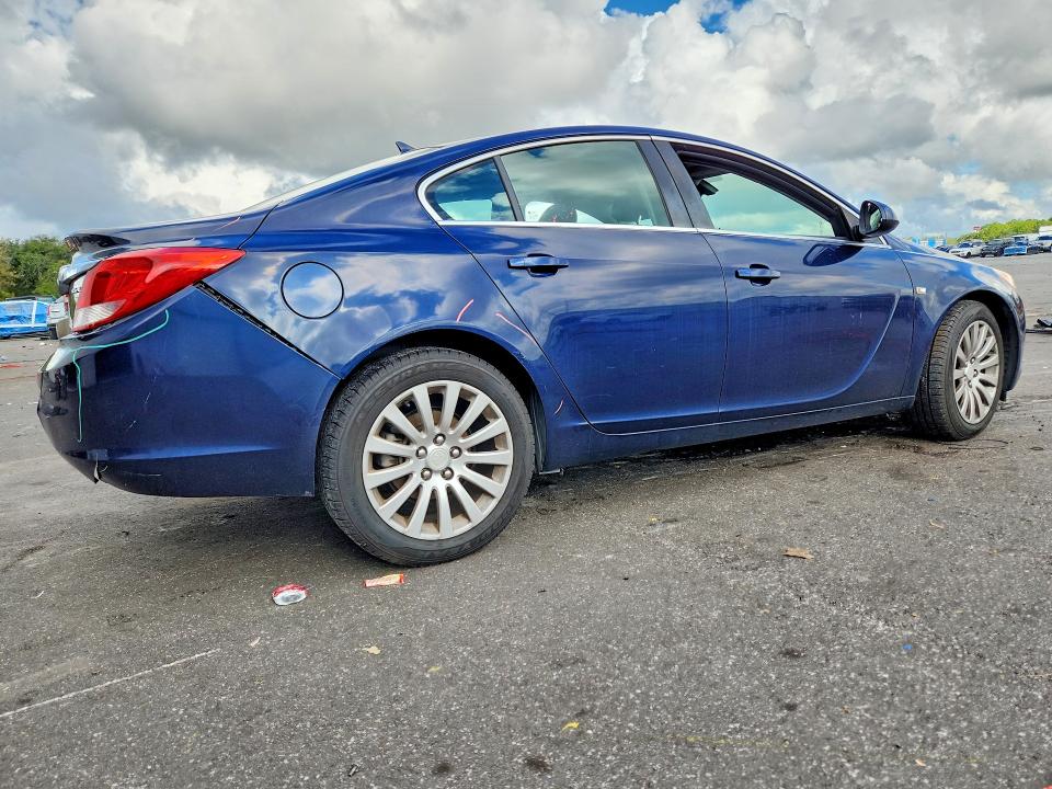 67247716 :رقم المزاد ، 2G4GN5EC1B9196356 vin ، 2011 Buick Regal مزاد بيع