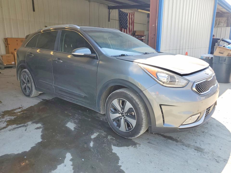 67712856 :رقم المزاد ، KNDCC3LC3H5081635 vin ، 2017 Kia Niro مزاد بيع