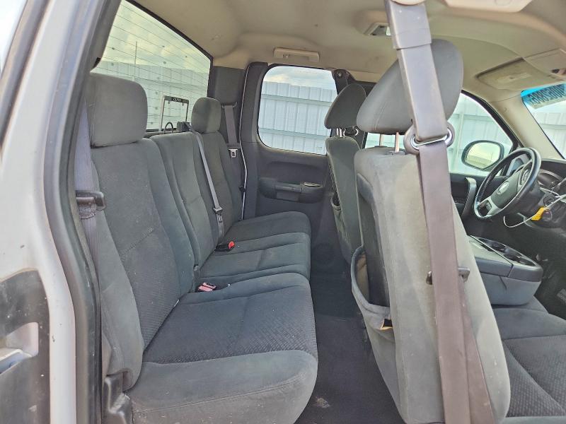 70062886 :رقم المزاد ، 2GCEC19J581111884 vin ، 2008 Chevrolet Silverado مزاد بيع