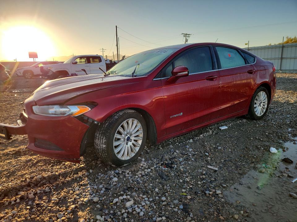 Auction sale of the 2016 Ford Fusion, vin: 3FA6P0LU7GR173356, lot number: 69712746