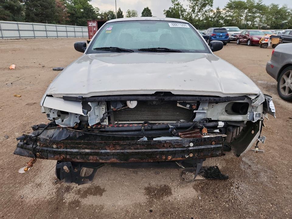 Продажа на аукционе авто 2008 Ford Crown Victoria, vin: 2FAFP74V88X119597, номер лота: 68811266