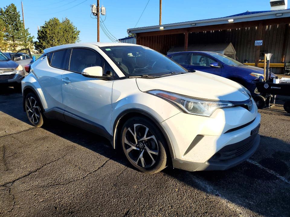 2018 Toyota C-hr მანქანა იყიდება აუქციონზე, vin: NMTKHMBXXJR001821, აუქციონის ნომერი: 68097126