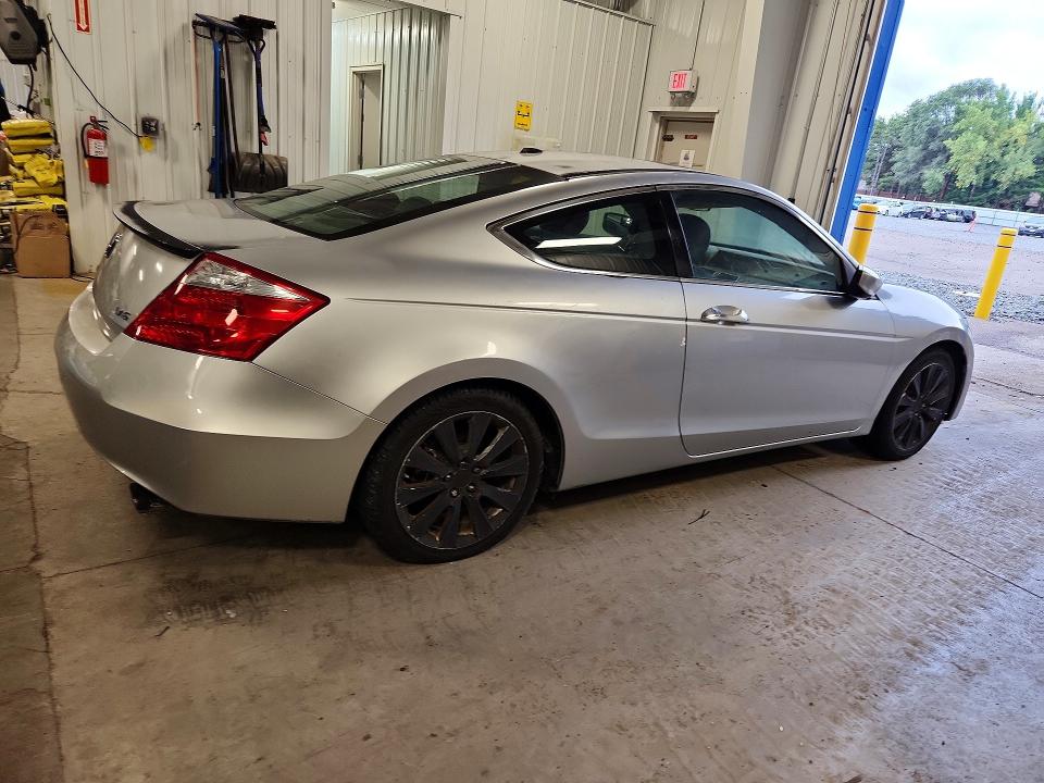 Aukcja sprzedaży 2010 Honda Accord, vin: 1HGCS2B83AA009780, numer aukcji: 68815506