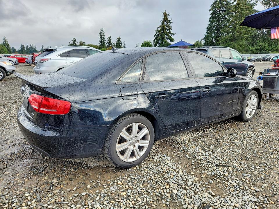 Aukcja sprzedaży 2010 Audi A4, vin: WAUAFAFLXAN006982, numer aukcji: 70192136