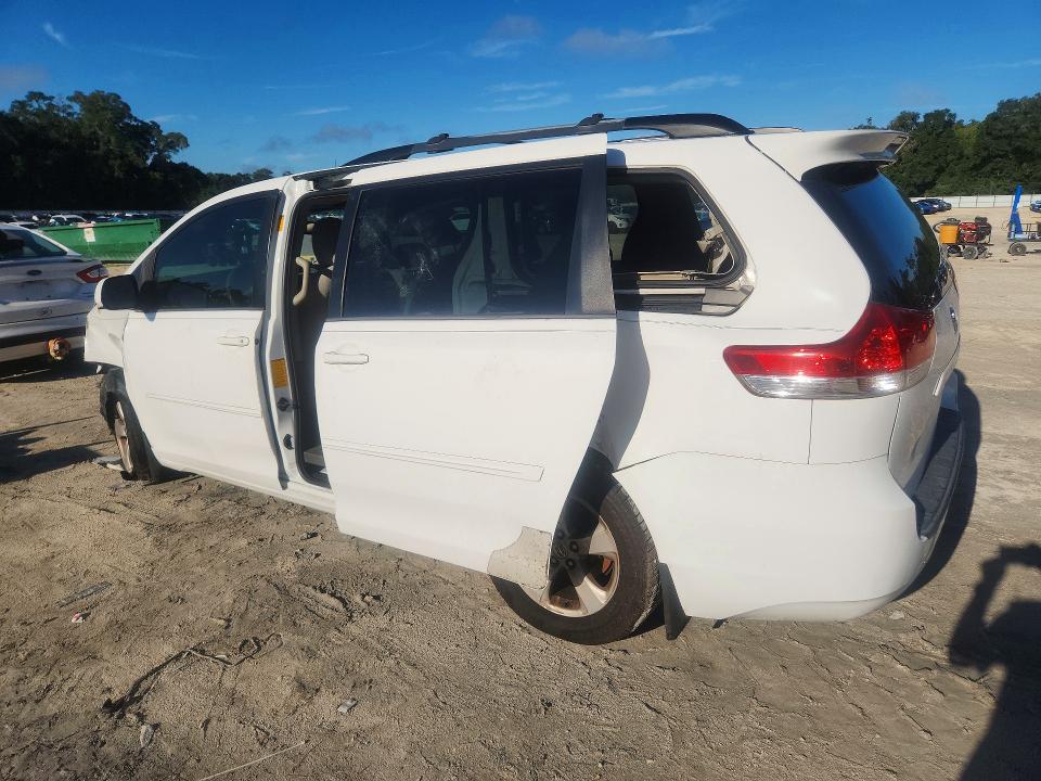 Aukcja sprzedaży 2013 Toyota Sienna, vin: 5TDKK3DC0DS402273, numer aukcji: 67504546