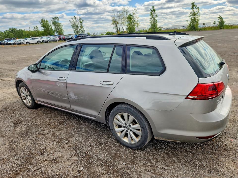 69039226 :رقم المزاد ، 3VWC17AU8FM512953 vin ، 2015 Volkswagen Golf Sportwagen مزاد بيع