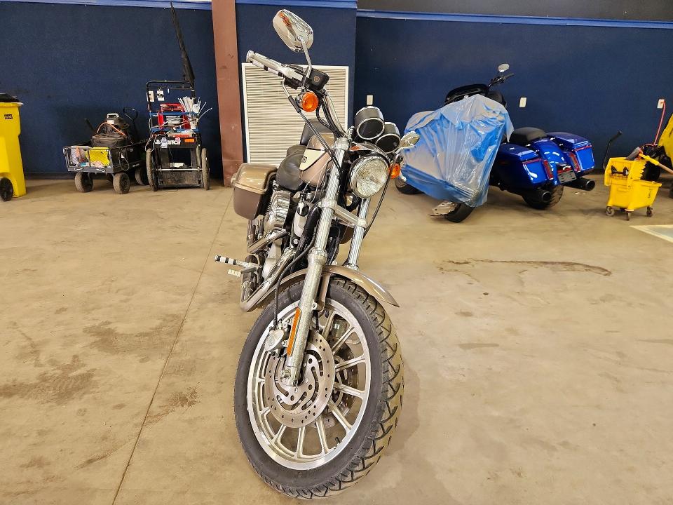 2004 Harley-davidson Xl1200 მანქანა იყიდება აუქციონზე, vin: 1HD1CLP134K450830, აუქციონის ნომერი: 69588586