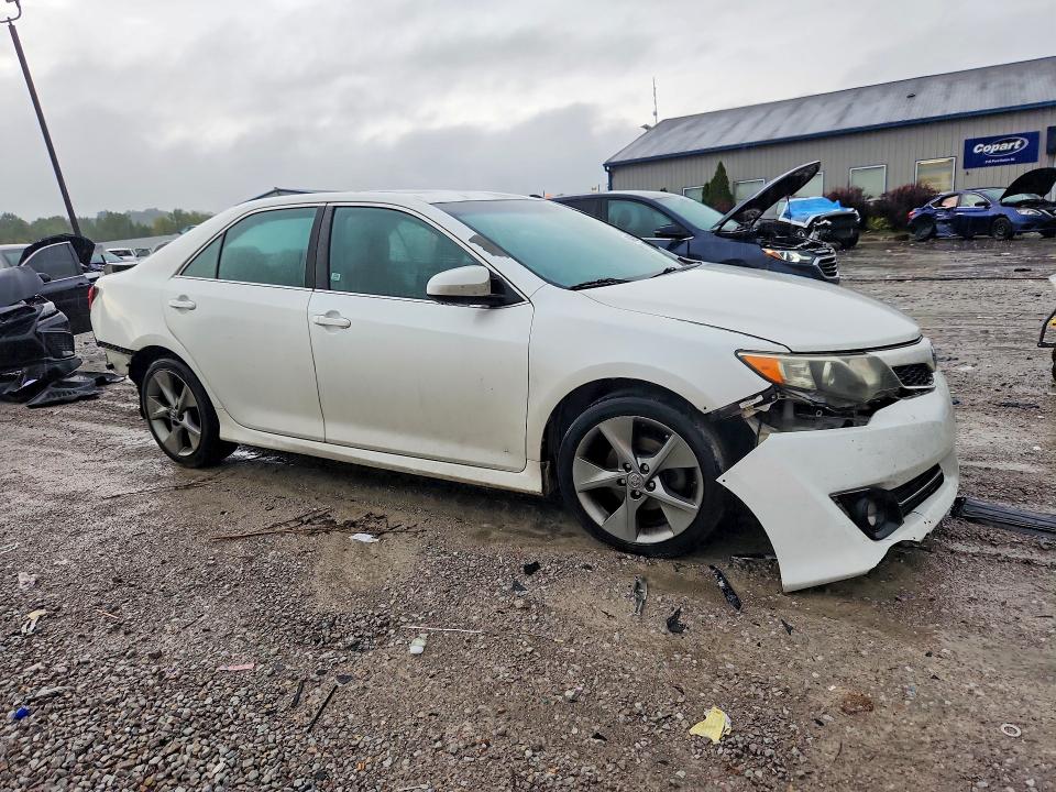 2014 Toyota Camry მანქანა იყიდება აუქციონზე, vin: 4T1BF1FK3EU431787, აუქციონის ნომერი: 68425616