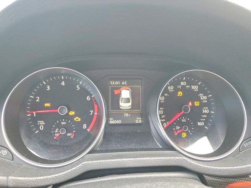 68874296 :رقم المزاد ، 1VWMA7A39KC005423 vin ، 2019 Volkswagen Passat مزاد بيع