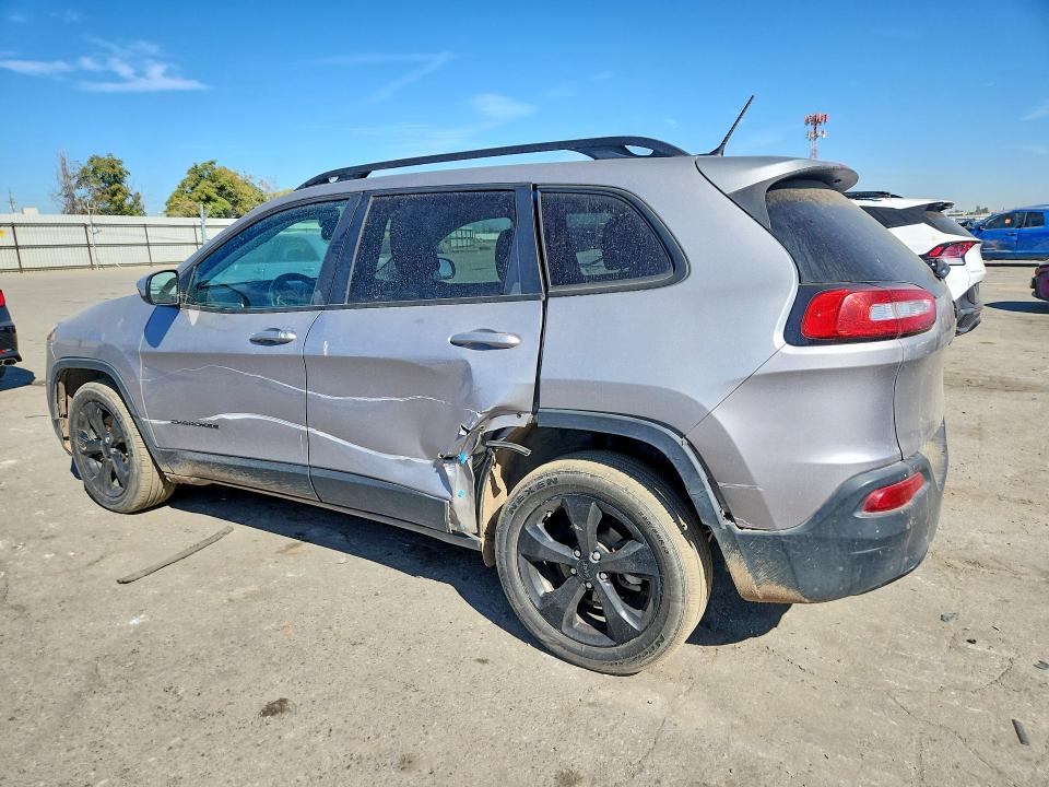Продаж на аукціоні авто 2018 Jeep Cherokee, vin: 1C4PJLCB4JD542481, номер лоту: 67388736