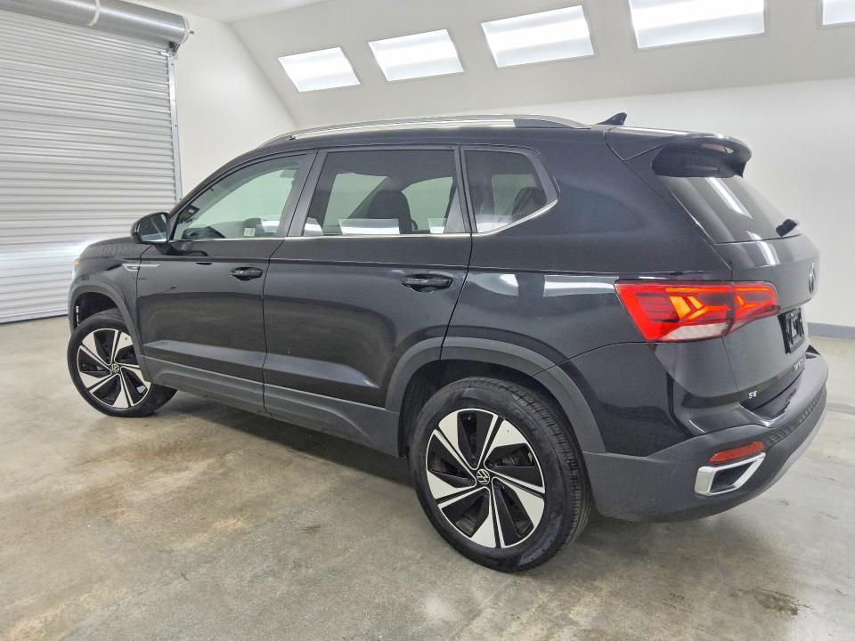 Продажа на аукционе авто 2024 Volkswagen Taos, vin: 3VVUX7B27RM059188, номер лота: 70313966
