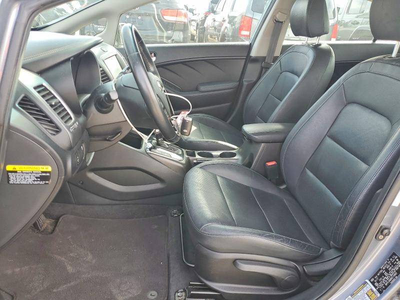 68738756 :رقم المزاد ، 3KPFL4A88HE110665         vin ، 2017 Kia Forte مزاد بيع