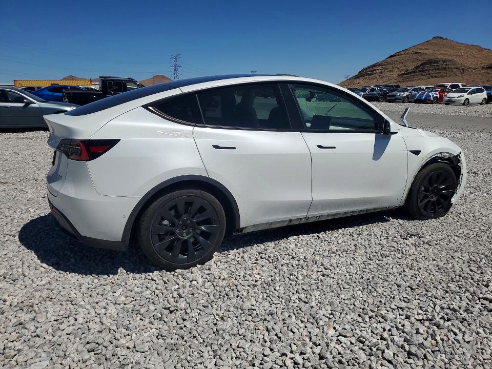 Продажа на аукционе авто 2021 Tesla Model Y, vin: 5YJYGDEE3MF119775, номер лота: 67032996