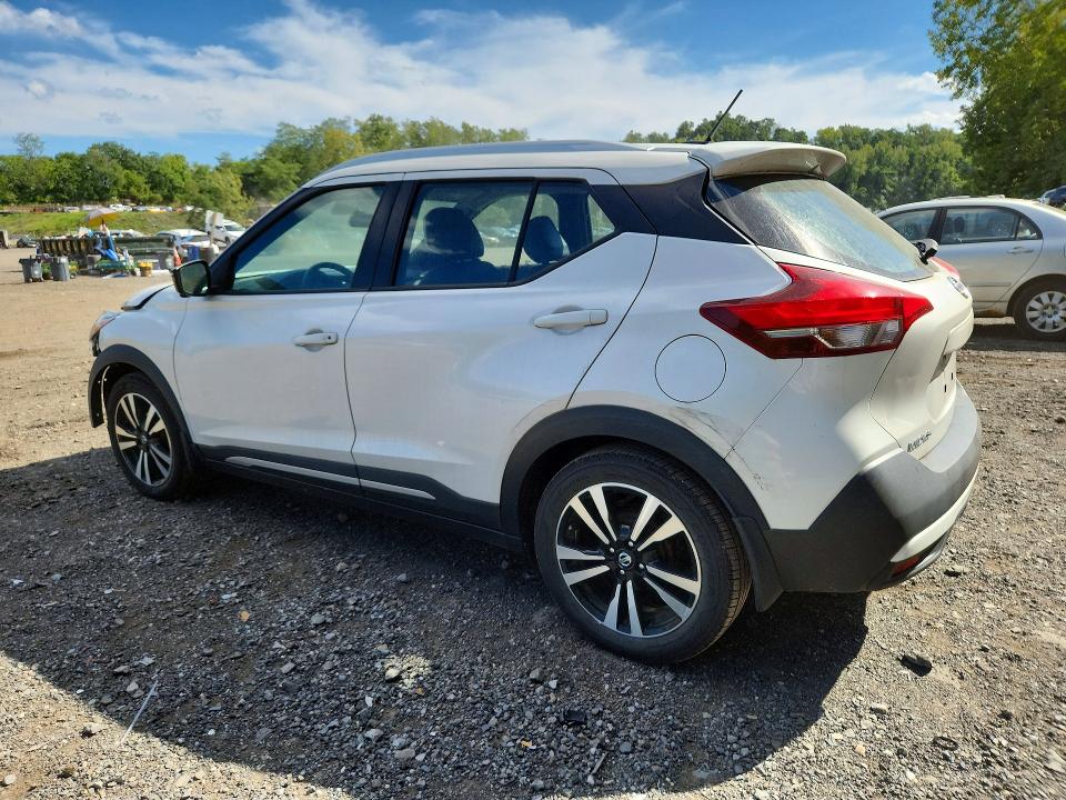 68624956 :رقم المزاد ، 3N1CP5CUXKL497443 vin ، 2019 Nissan Kicks مزاد بيع
