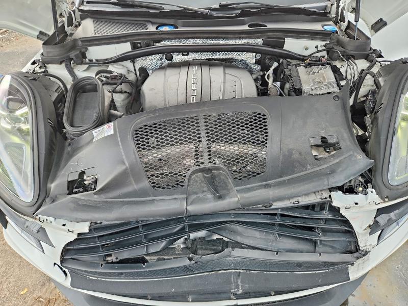 2020 Porsche Macan მანქანა იყიდება აუქციონზე, vin: WP1AA2A5XLLB05329, აუქციონის ნომერი: 67869136