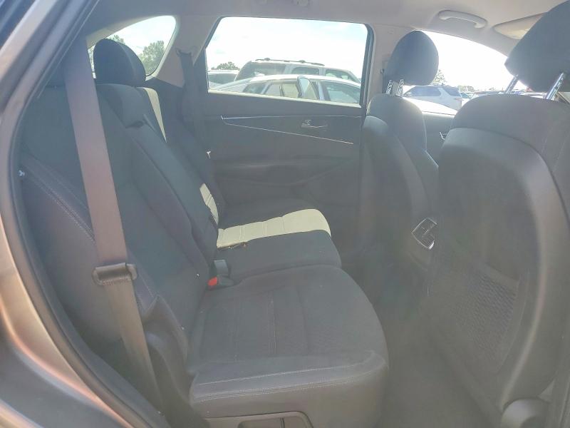 Продаж на аукціоні авто 2018 Kia Sorento, vin: 5XYPG4A33JG425640, номер лоту: 69166086