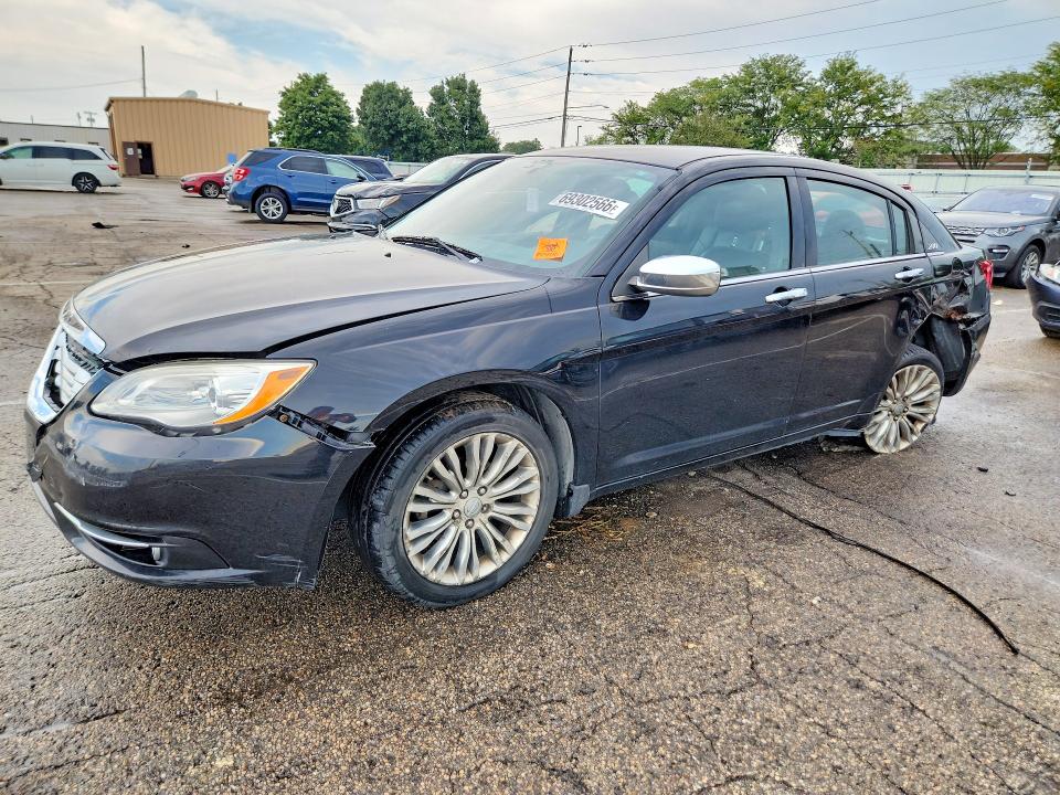 69302566 :رقم المزاد ، 1C3CCBCBXCN308043 vin ، 2012 Chrysler 200 مزاد بيع