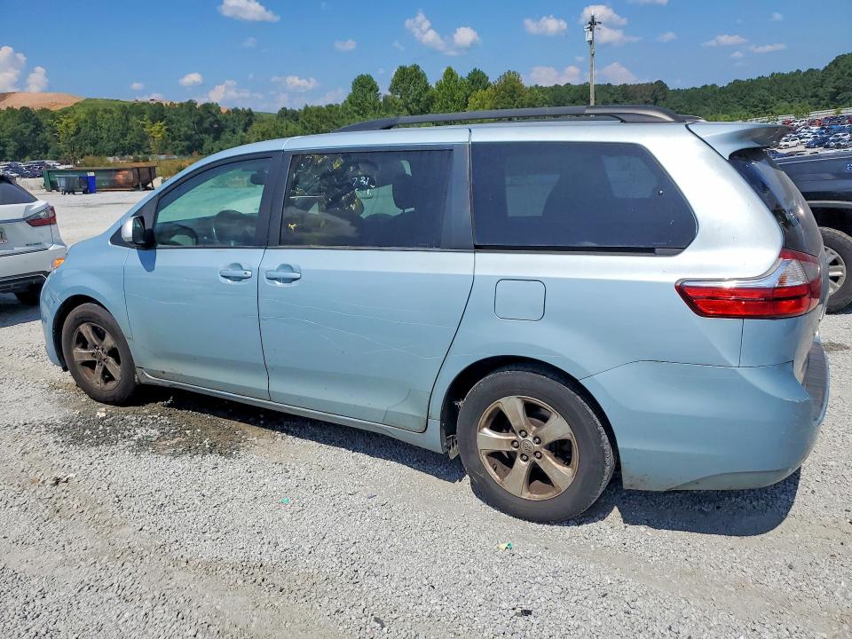 2015 Toyota Sienna მანქანა იყიდება აუქციონზე, vin: 5TDKK3DC9FS631196, აუქციონის ნომერი: 66894796