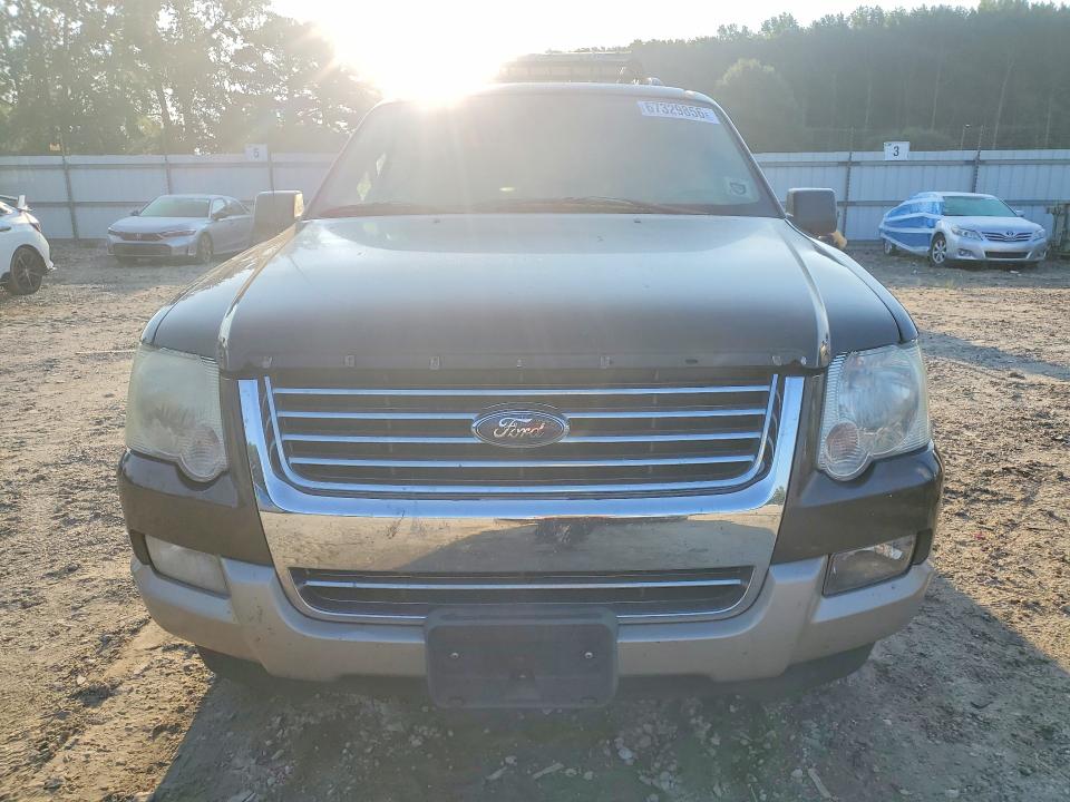 Продажа на аукционе авто 2008 Ford Explorer, vin: 1FMEU63E68UB03489, номер лота: 67329856