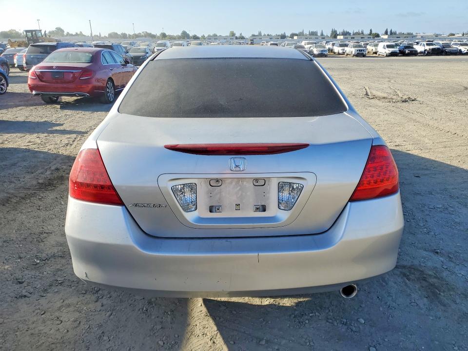 Продажа на аукционе авто 2007 Honda Accord, vin: 1HGCM563X7A196468, номер лота: 69019686