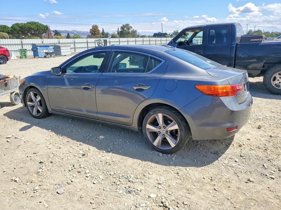 2013 Acura Ilx მანქანა იყიდება აუქციონზე, vin: 19VDE1F52DE017044, აუქციონის ნომერი: 68168066