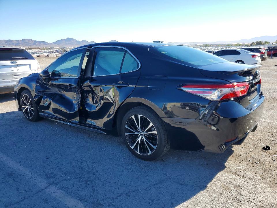 Продаж на аукціоні авто 2018 Toyota Camry, vin: 4T1B11HKXJU127703, номер лоту: 68244986
