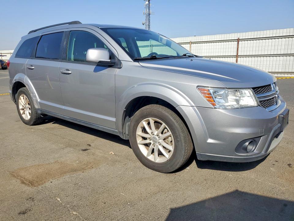 2015 Dodge Journey მანქანა იყიდება აუქციონზე, vin: 3C4PDCBG8FT649460, აუქციონის ნომერი: 67523406
