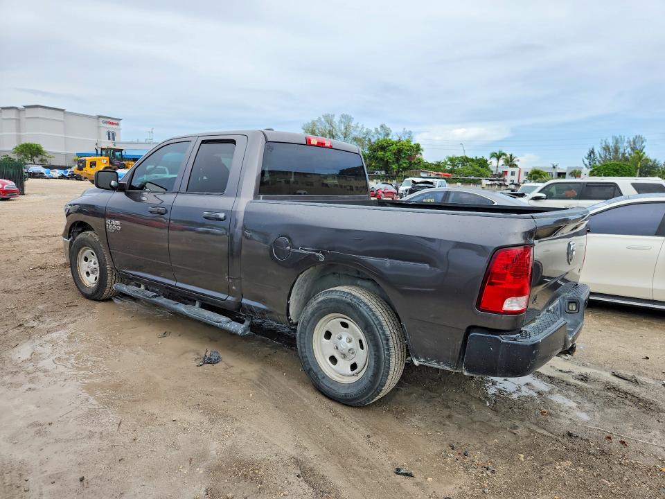 68689866 :رقم المزاد ، 1C6RR6FG1KS711113 vin ، 2019 Ram 1500 Classic مزاد بيع