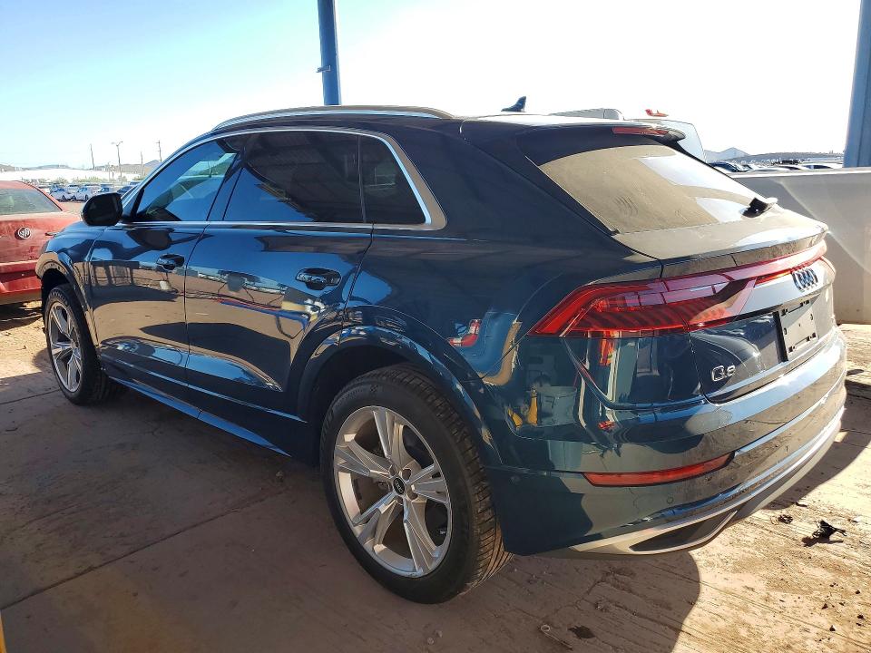 68811806 :رقم المزاد ، WA1CVAF19MD036184 vin ، 2021 Audi Q8 مزاد بيع