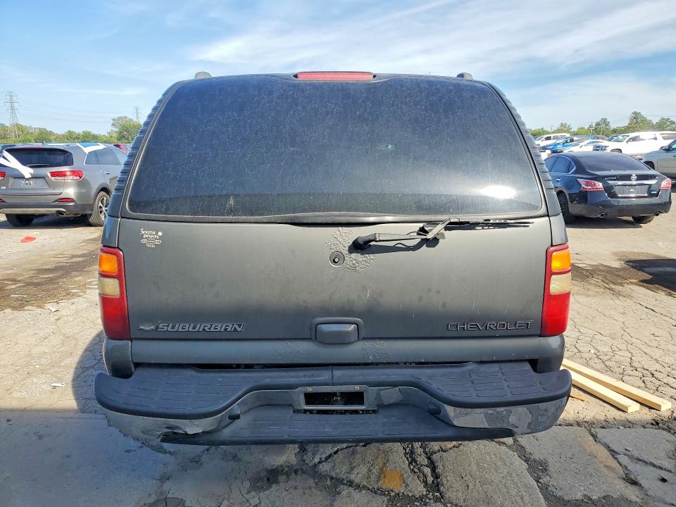 Продажа на аукционе авто 2001 Chevrolet Suburban, vin: 3GNFK16T71G236256, номер лота: 68840766