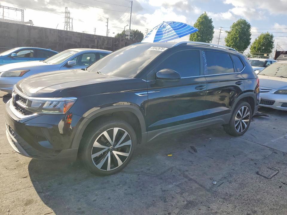 Aukcja sprzedaży 2022 Volkswagen Taos, vin: 3VVRX7B24NM015228, numer aukcji: 69042676
