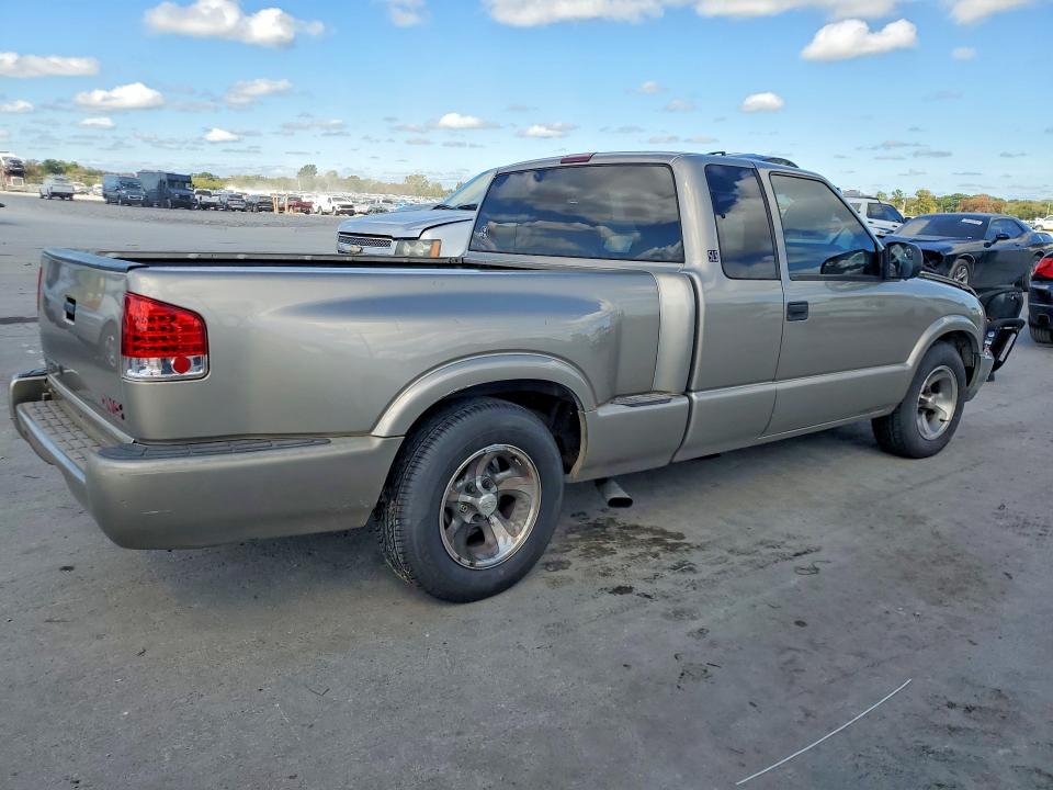 2001 Gmc Sonoma მანქანა იყიდება აუქციონზე, vin: 1GTCS195718173576, აუქციონის ნომერი: 70431616