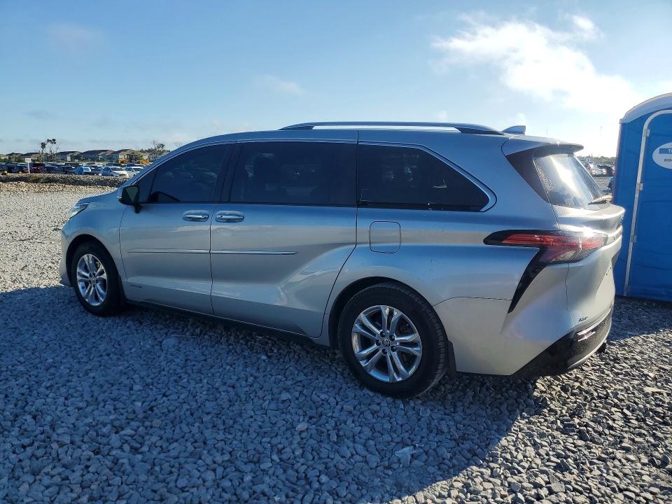 Auction sale of the 2021 Toyota Sienna, vin: 5TDESKFC7MS007642, lot number: 70116106