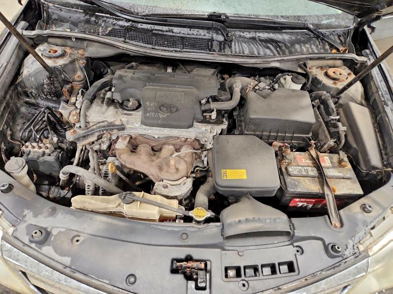 69642436 :رقم المزاد ، 4T4BF1FK1CR225032 vin ، 2012 Toyota Camry مزاد بيع